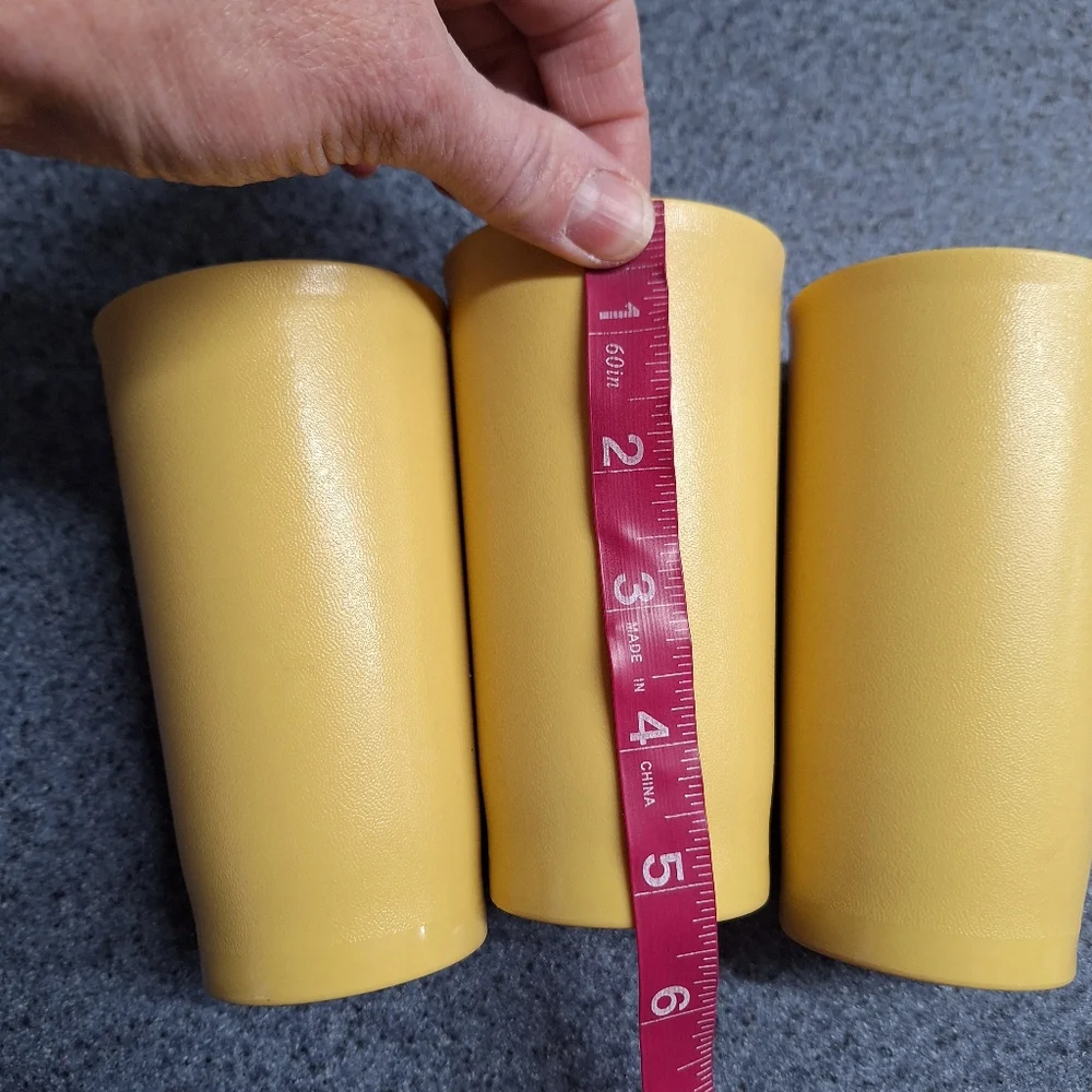 Vintage Tupperware Harvest Gold 10 Ounce Tumbler Set(4)